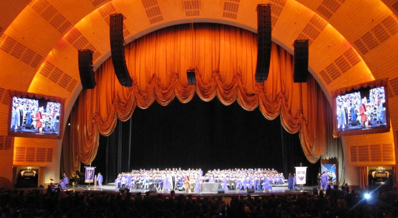 nyu_graduation_ceramony_staging_production